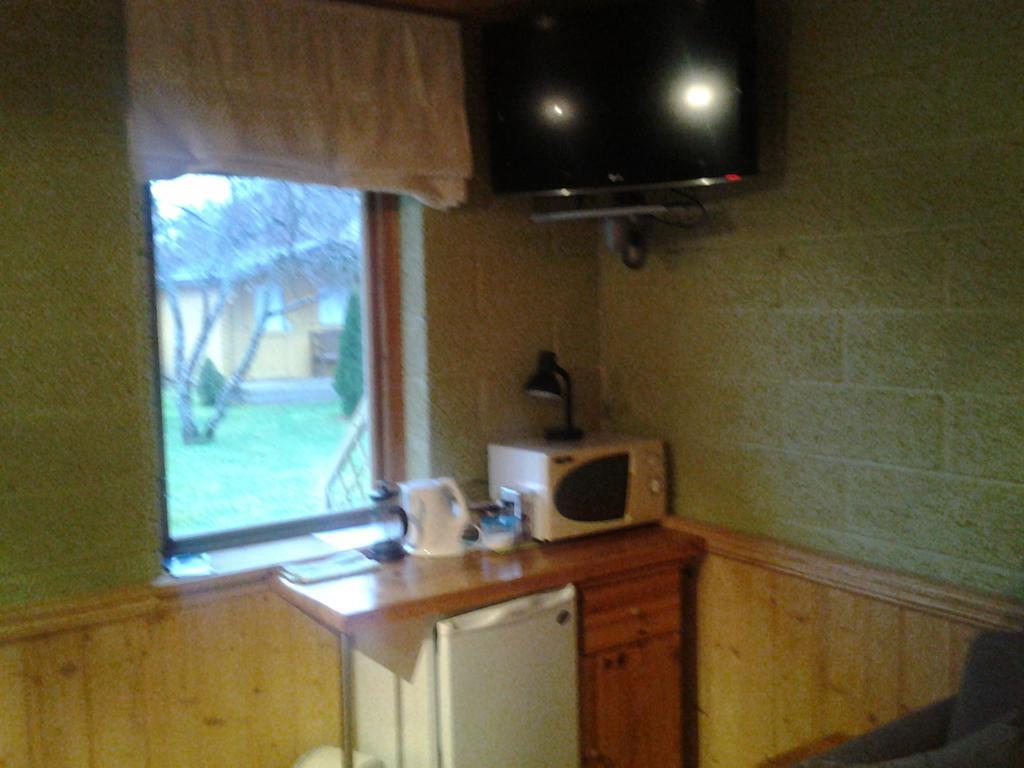 Kaare Guesthouse ヴィリャンディ エクステリア 写真